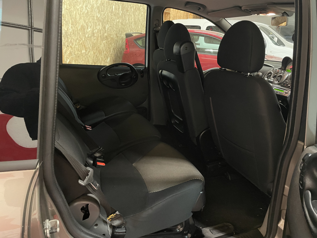 Fiat Multipla — 16