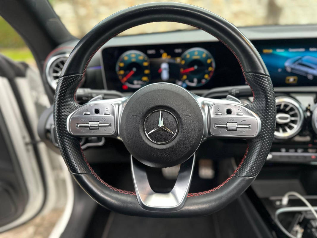 Mercedes Classe CLA — 12