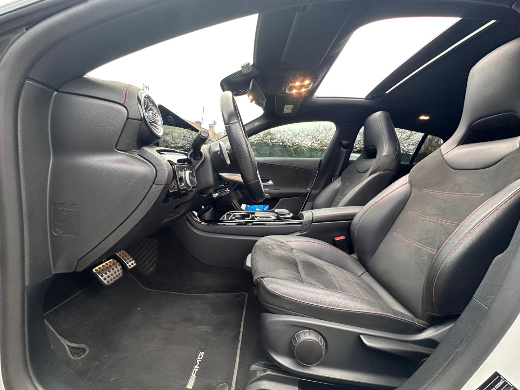 Mercedes Classe CLA — 10