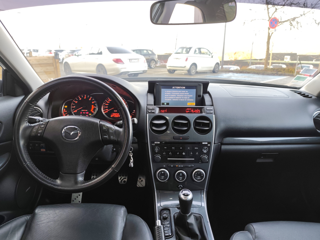Mazda Mazda 6 — 18