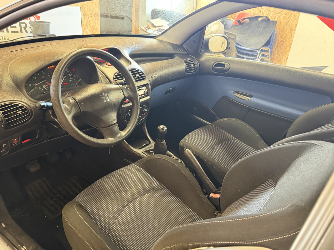 Peugeot 206 CC — 9
