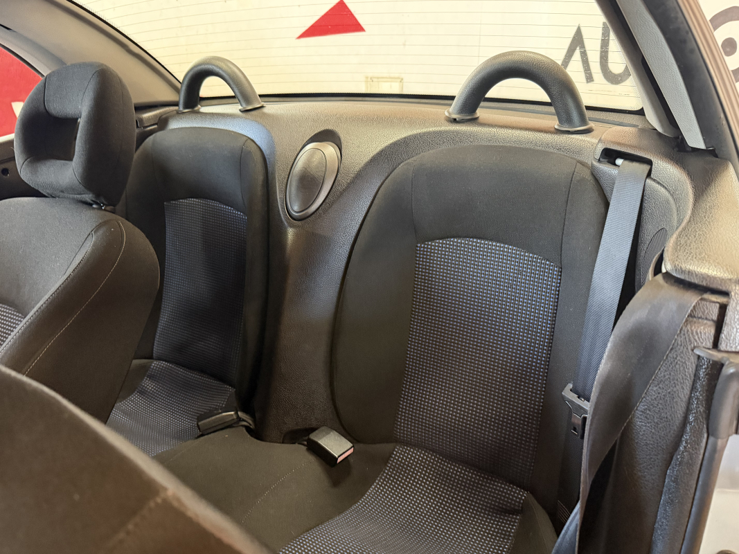 Peugeot 206 CC — 14