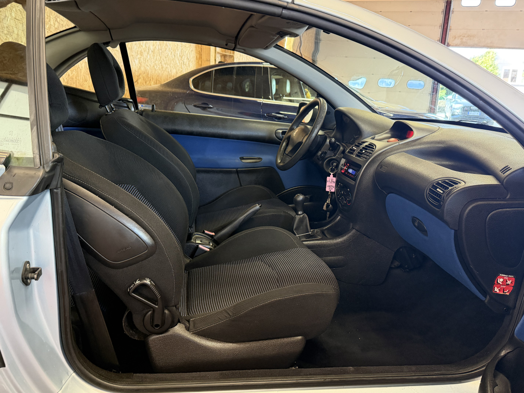 Peugeot 206 CC — 11
