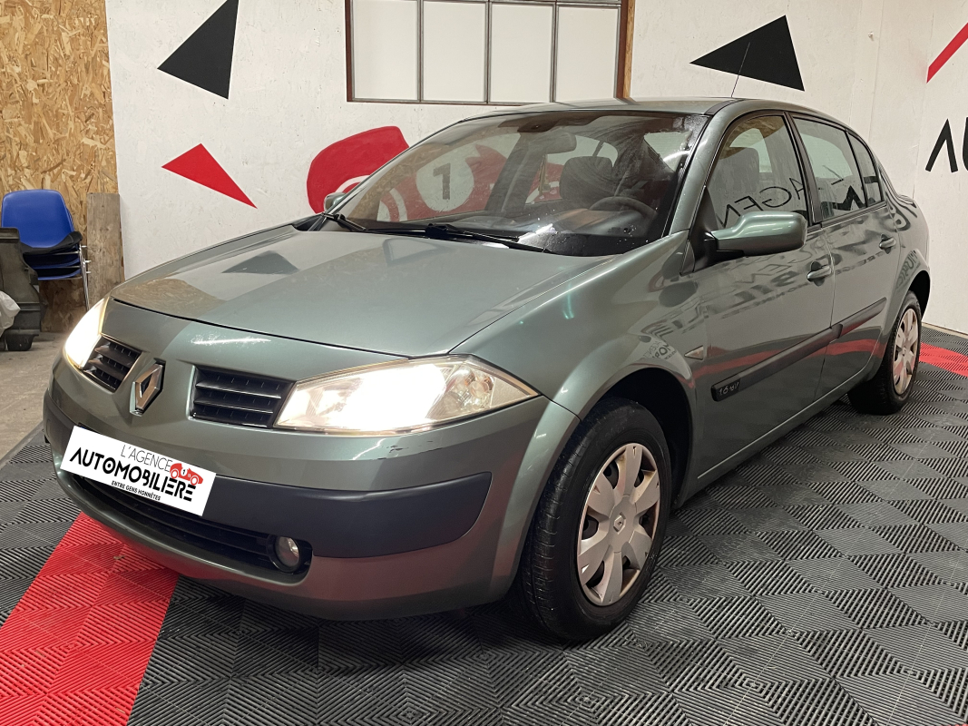 Renault Megane — 2