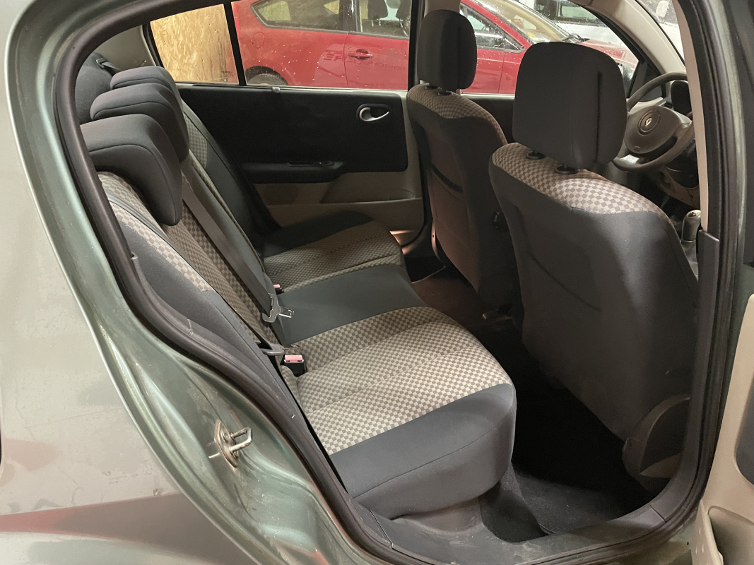 Renault Megane — 15