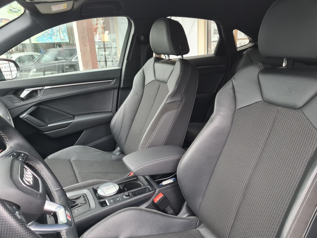 Audi Q3 Sportback — 27