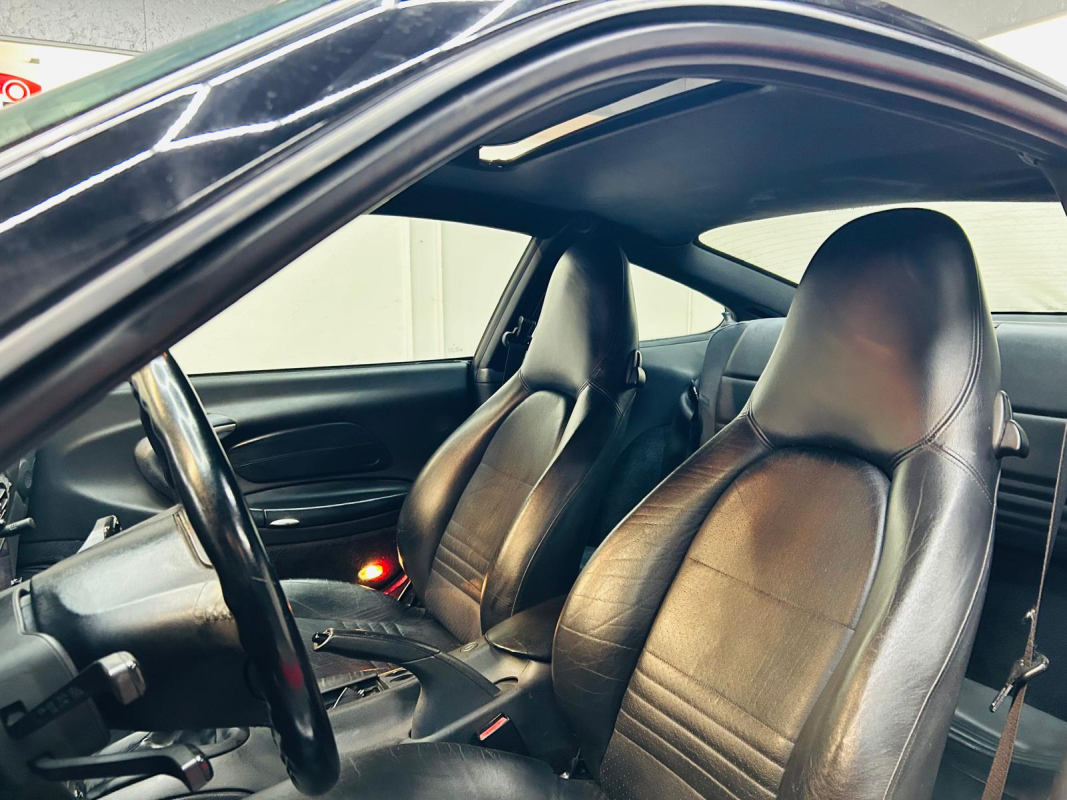 Porsche 911 — 12
