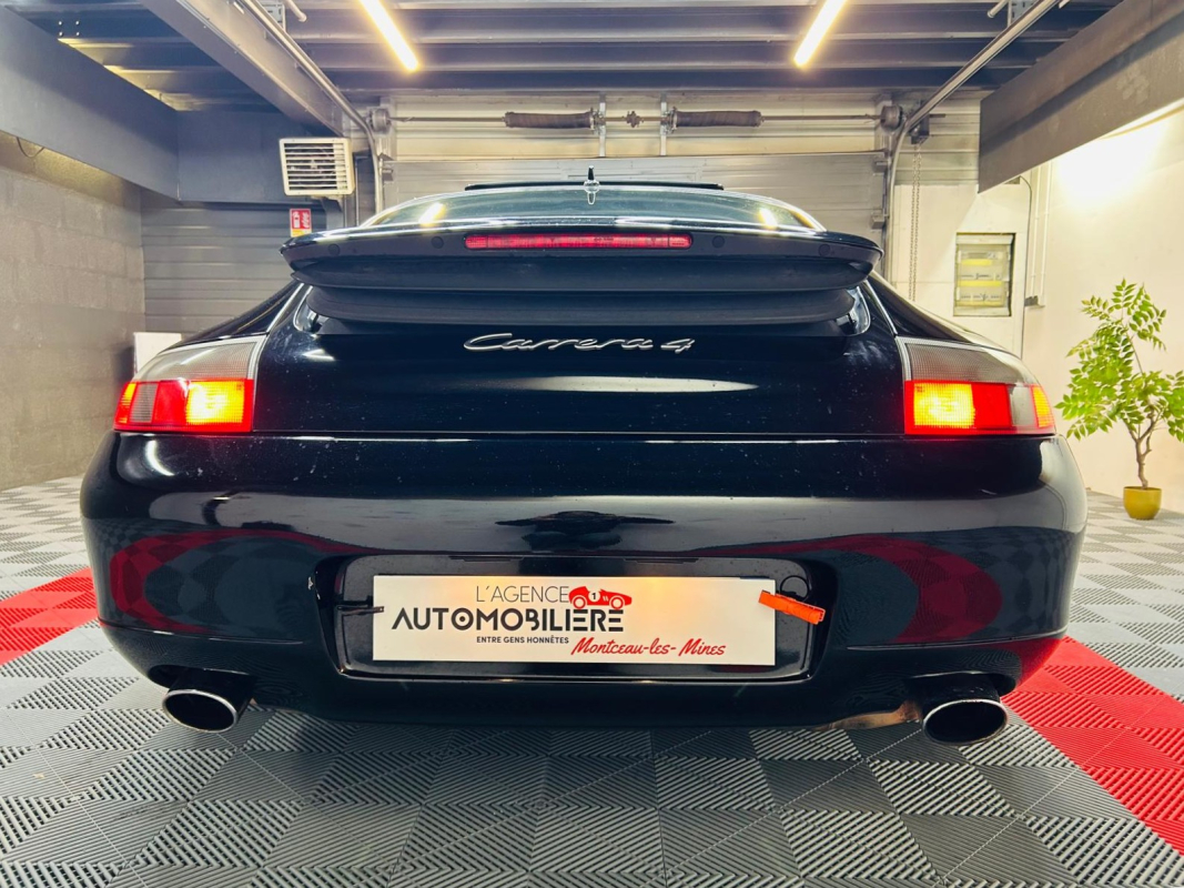 Porsche 911 — 6