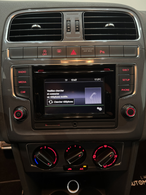Volkswagen Polo — 30