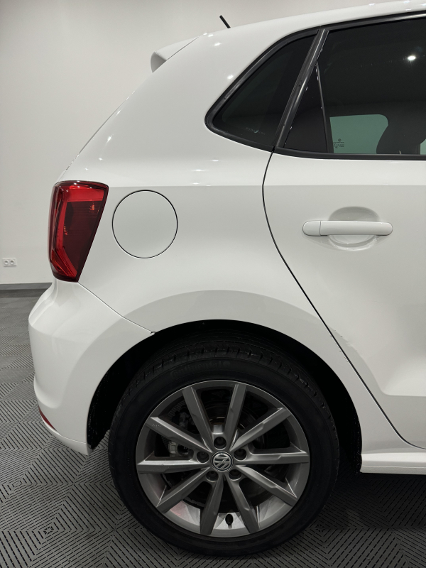 Volkswagen Polo — 21