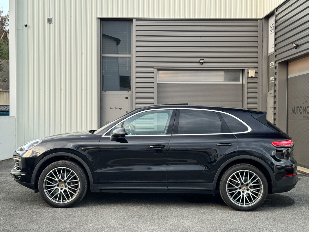 Porsche Cayenne — 5