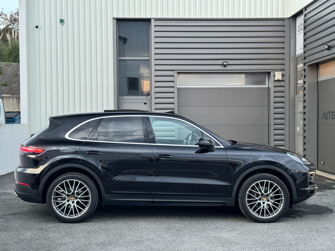 Porsche Cayenne — 4