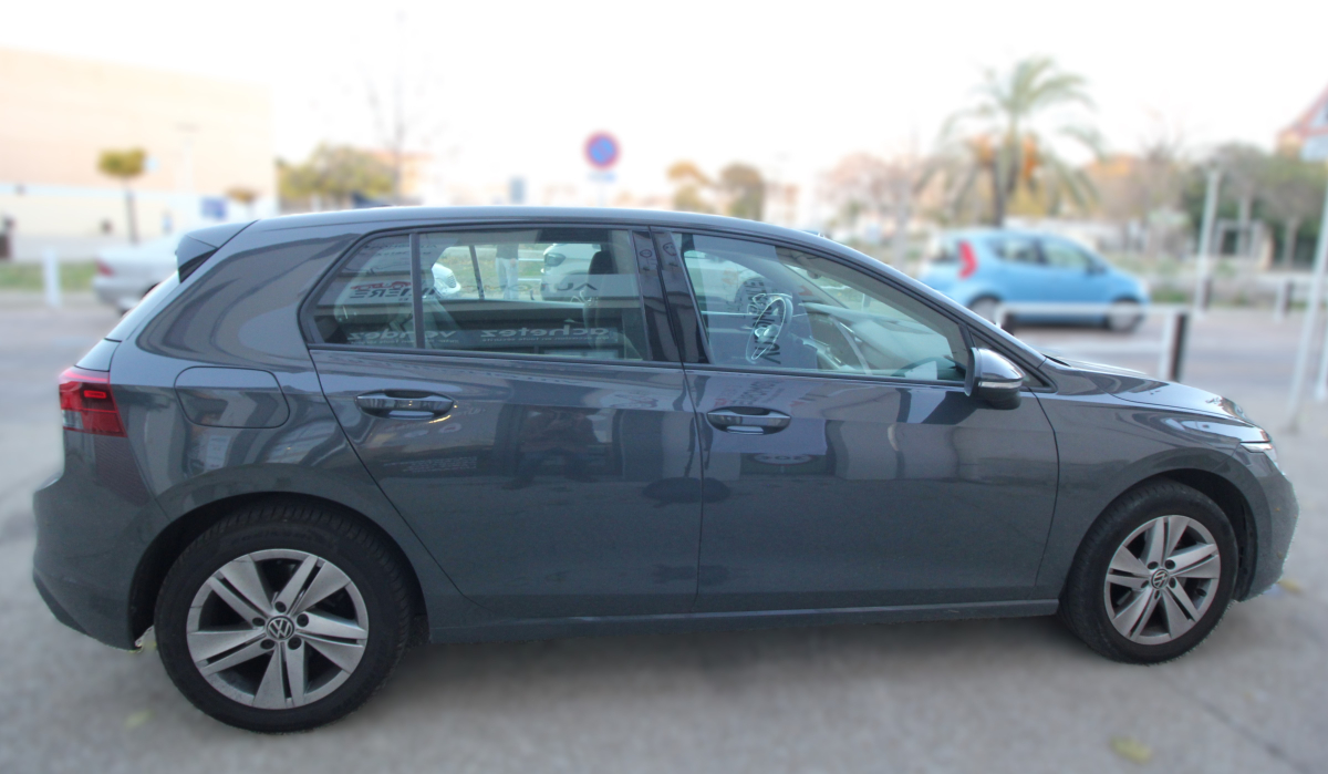 Volkswagen Golf — 5