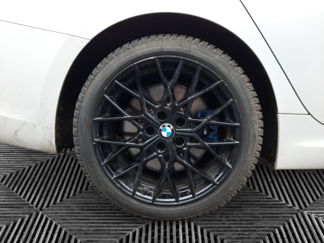 Bmw Série 3 Touring — 38