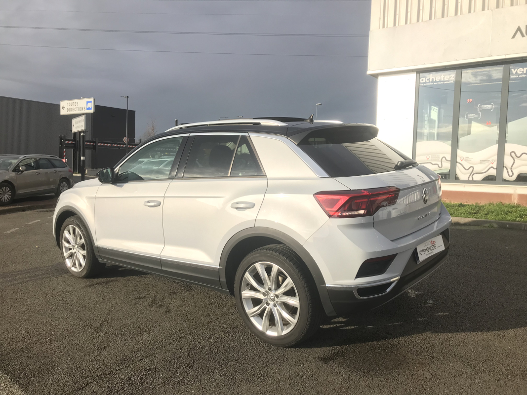 Volkswagen T-roc — 4