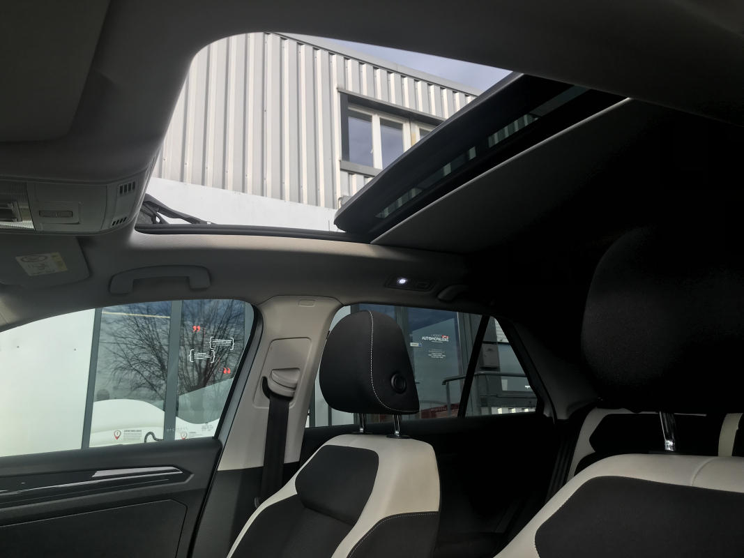 Volkswagen T-roc — 18