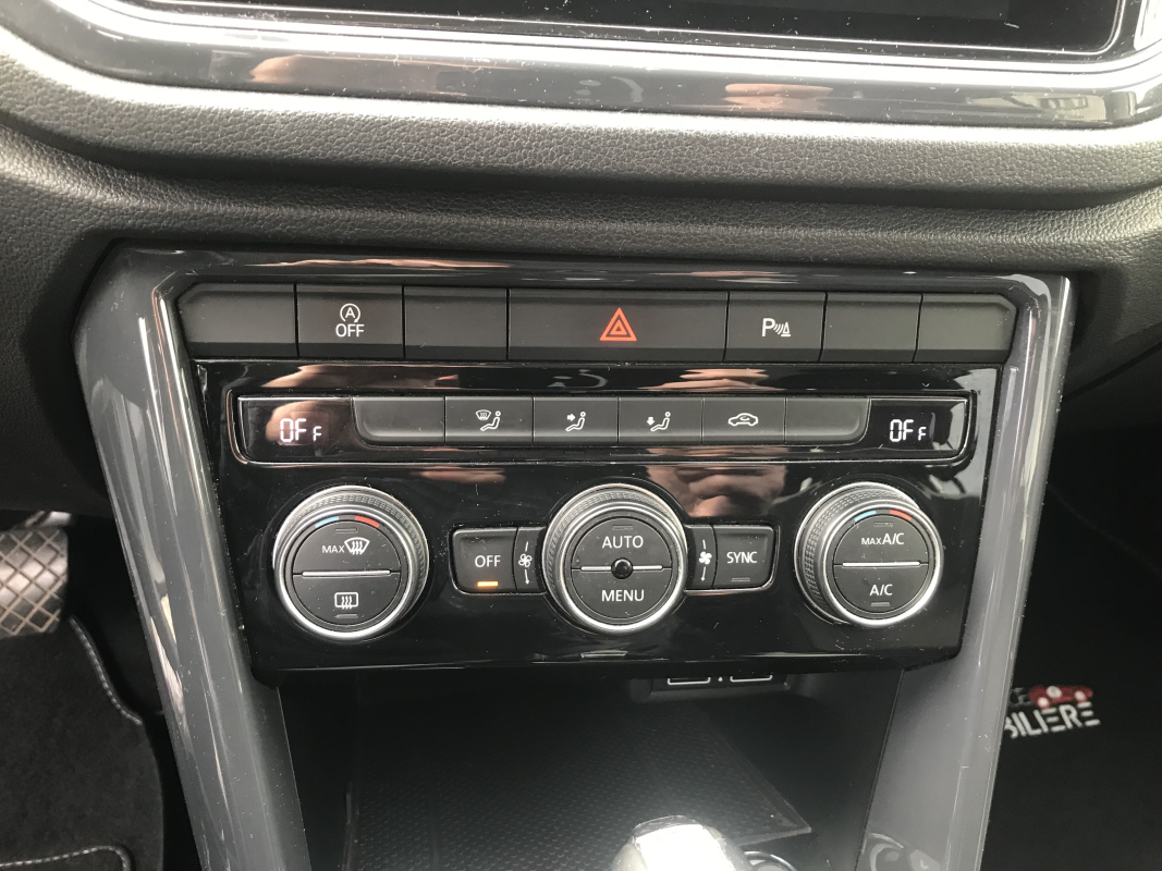 Volkswagen T-roc — 17