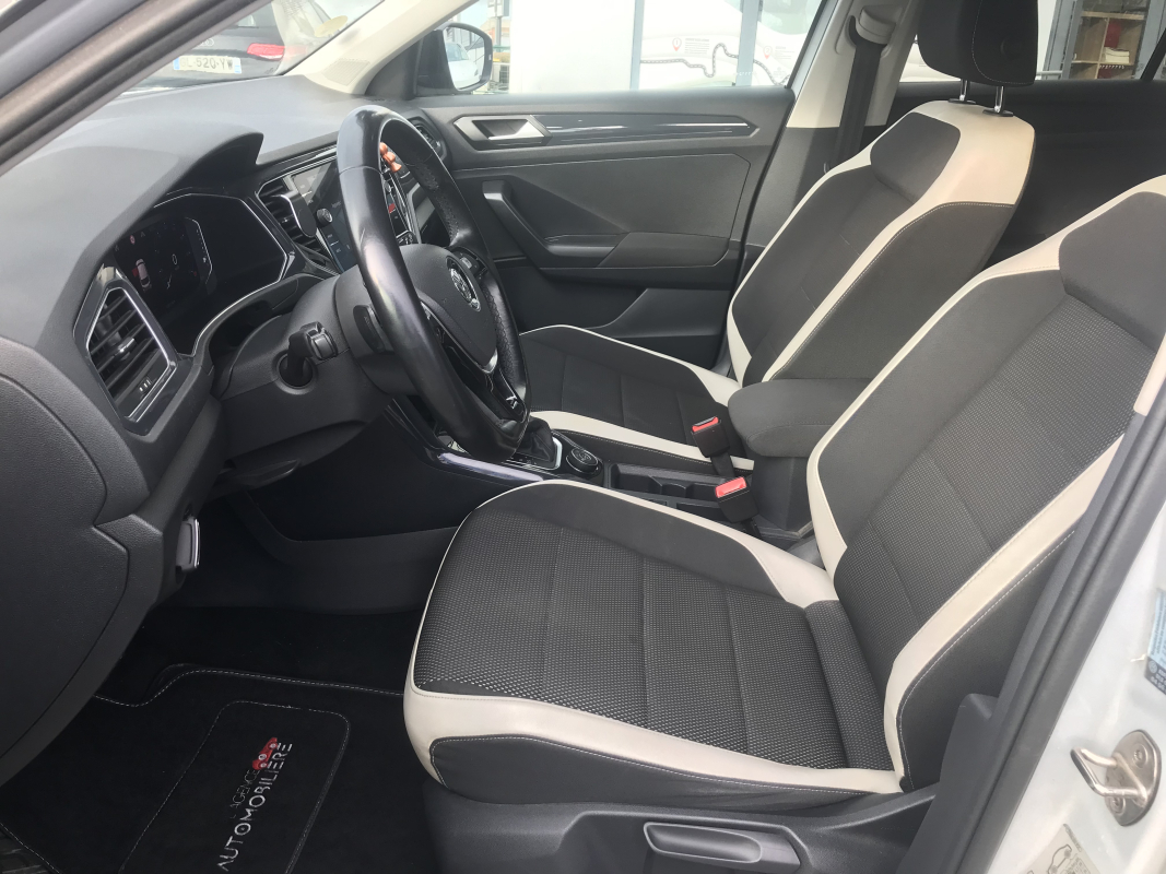Volkswagen T-roc — 31