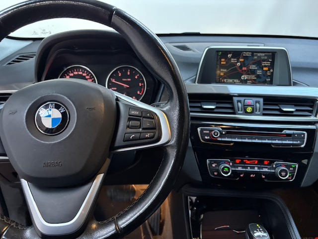 Bmw X1 — 15
