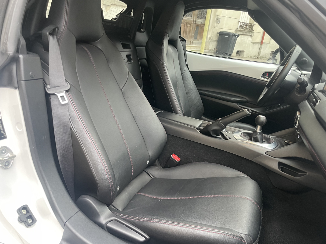 Mazda MX-5 — 12