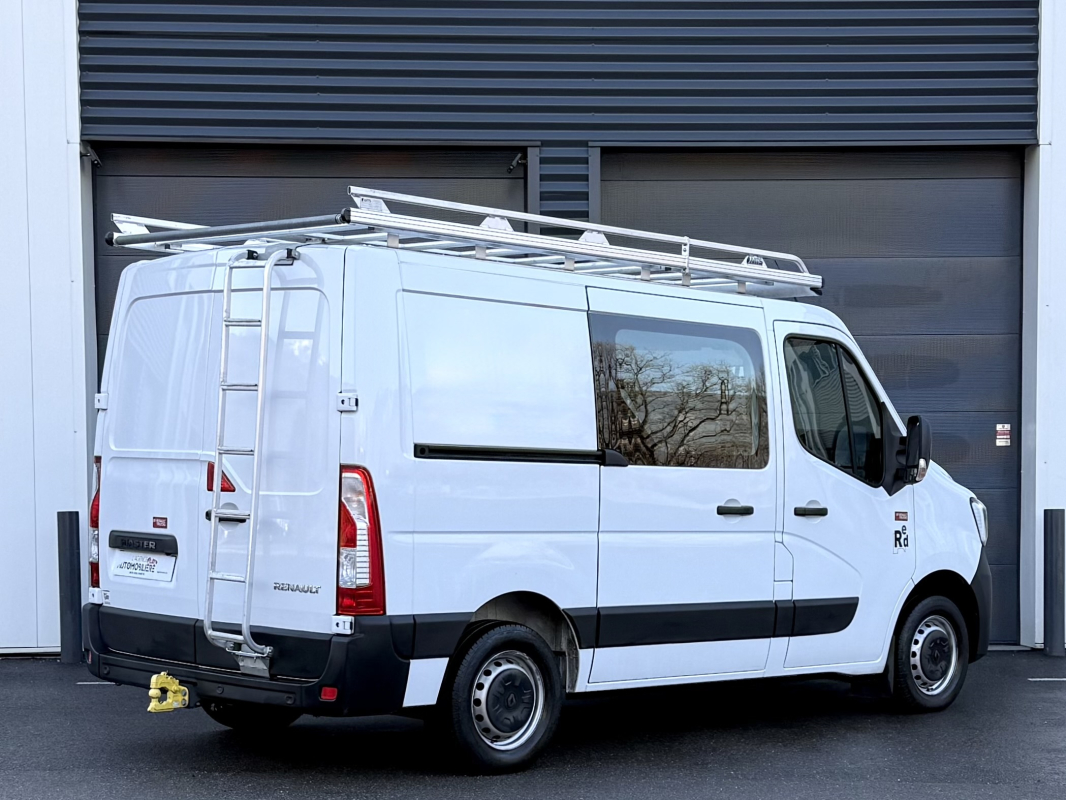 Renault Master — 3