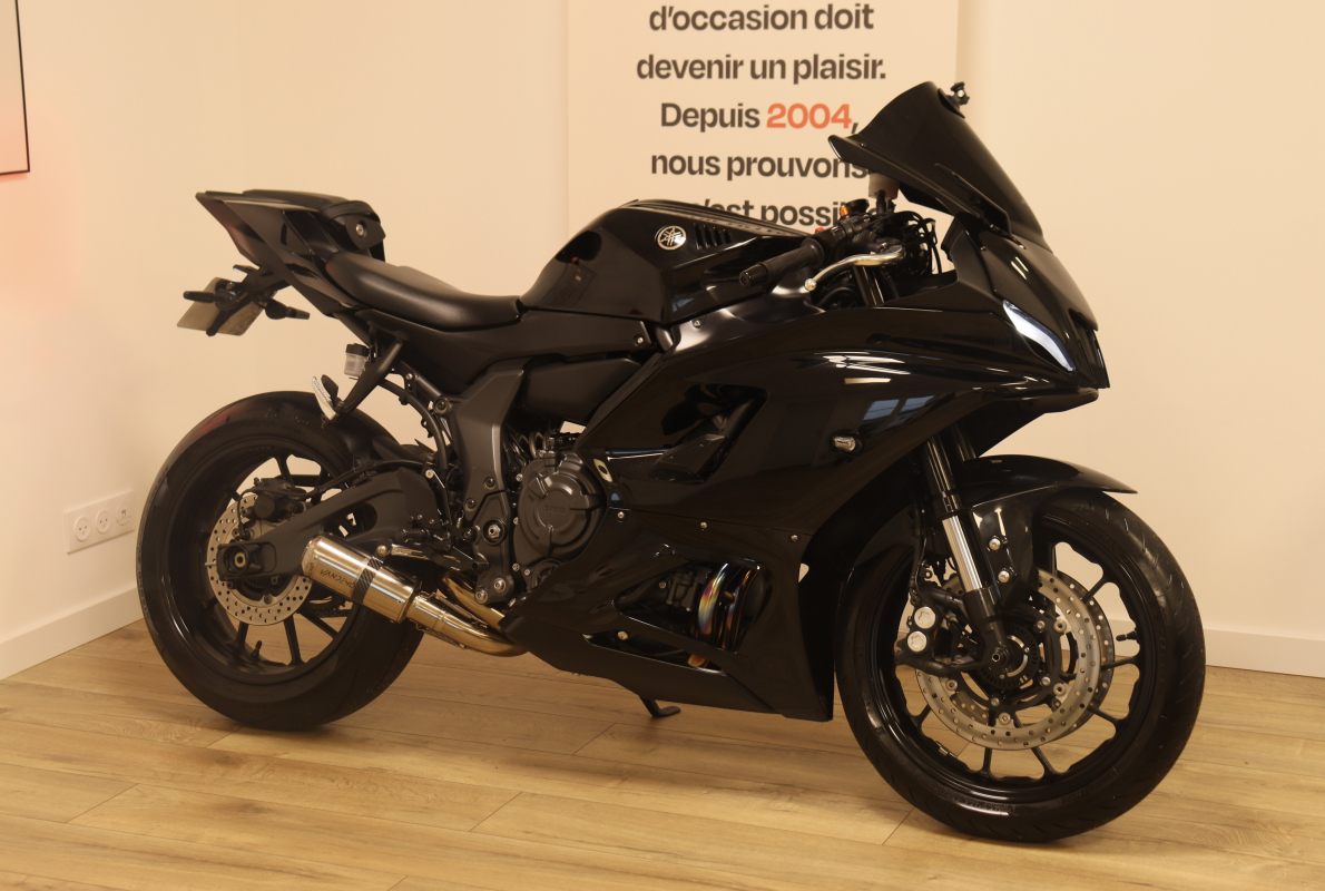 Yamaha YZF-R — 2
