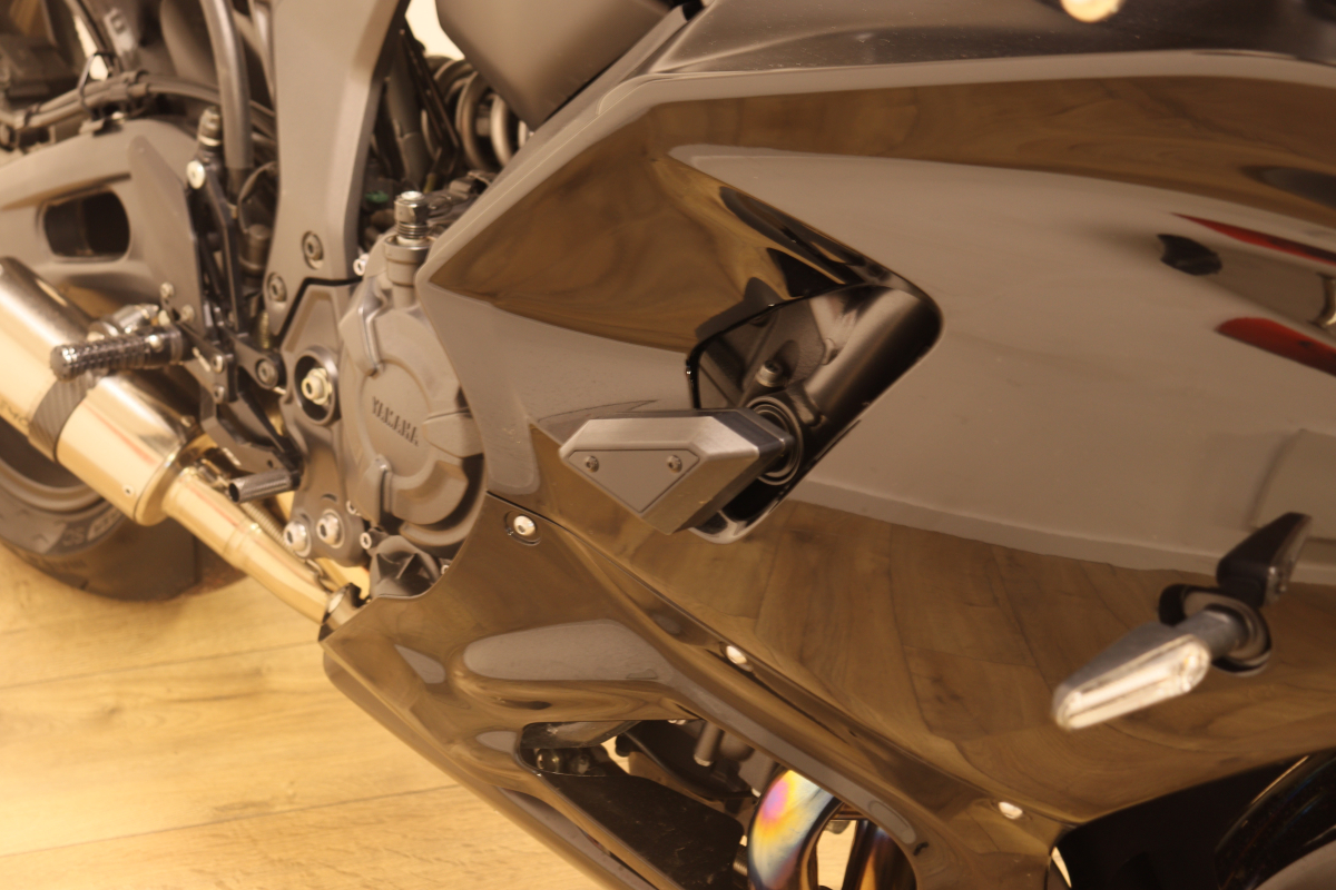 Yamaha YZF-R — 6