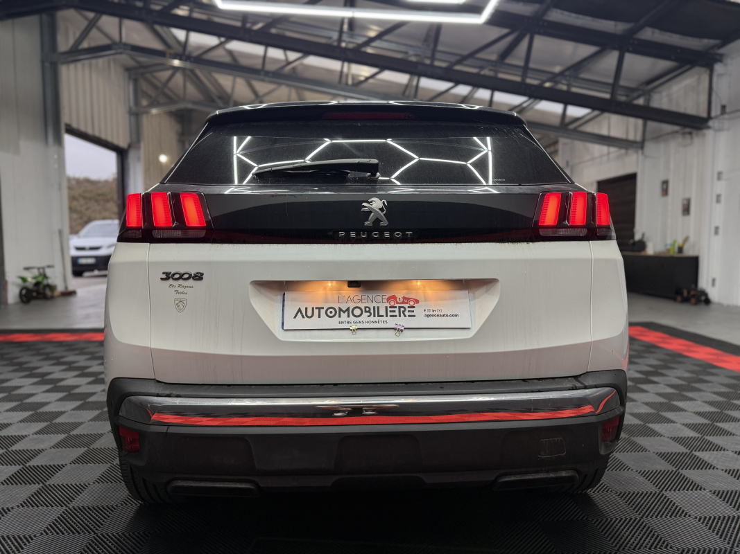 Peugeot 3008 — 6