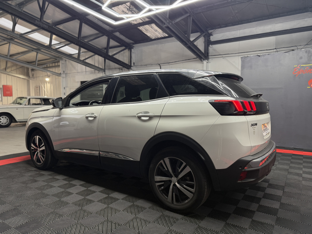 Peugeot 3008 — 7