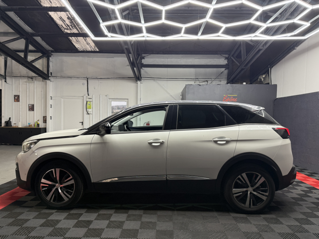 Peugeot 3008 — 8