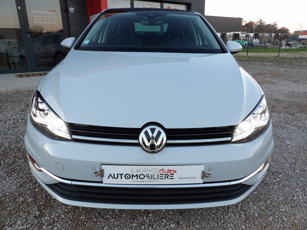 Volkswagen Golf — 2
