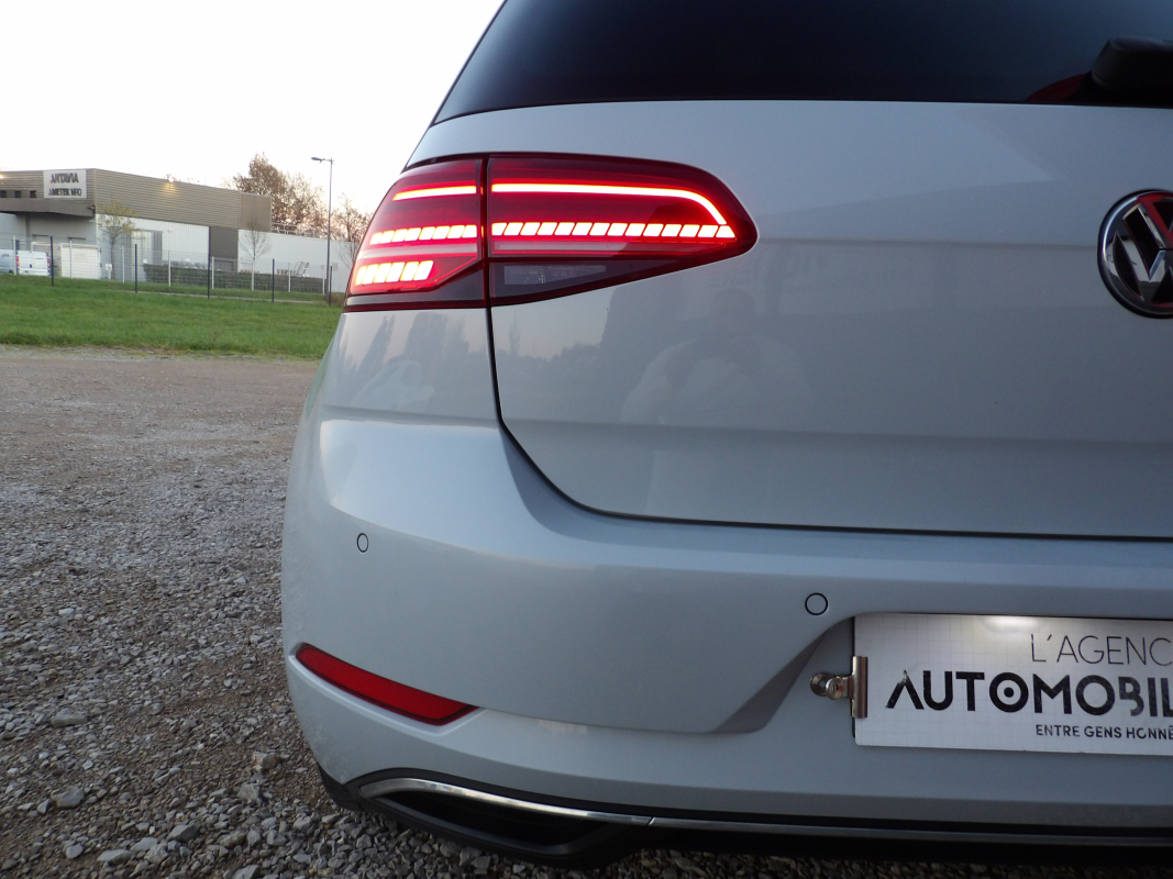 Volkswagen Golf — 36
