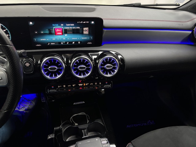 Mercedes Classe CLA — 23