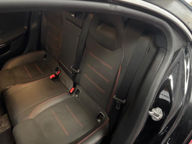 Mercedes Classe CLA — 19