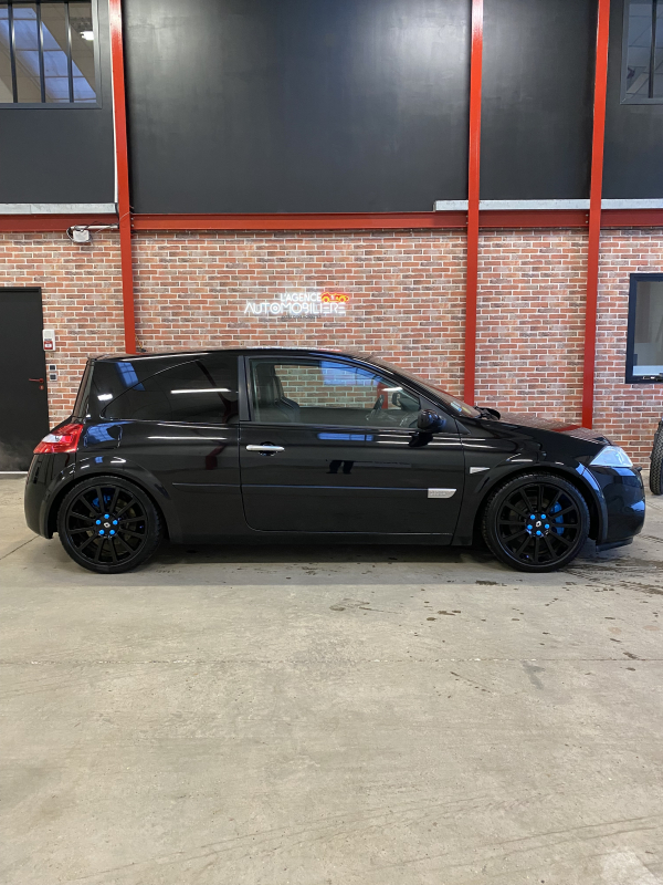 Renault Megane — 2