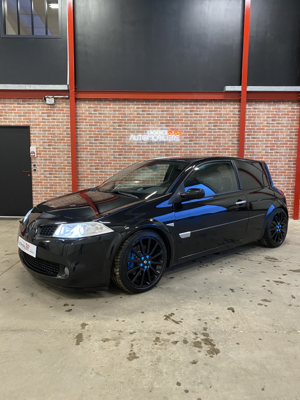 Renault Megane — 7