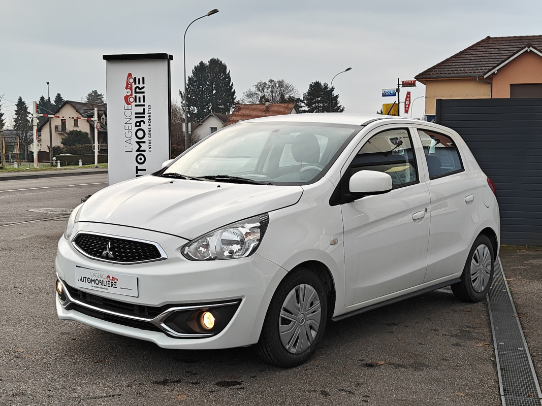 Mitsubishi Space Star — 3