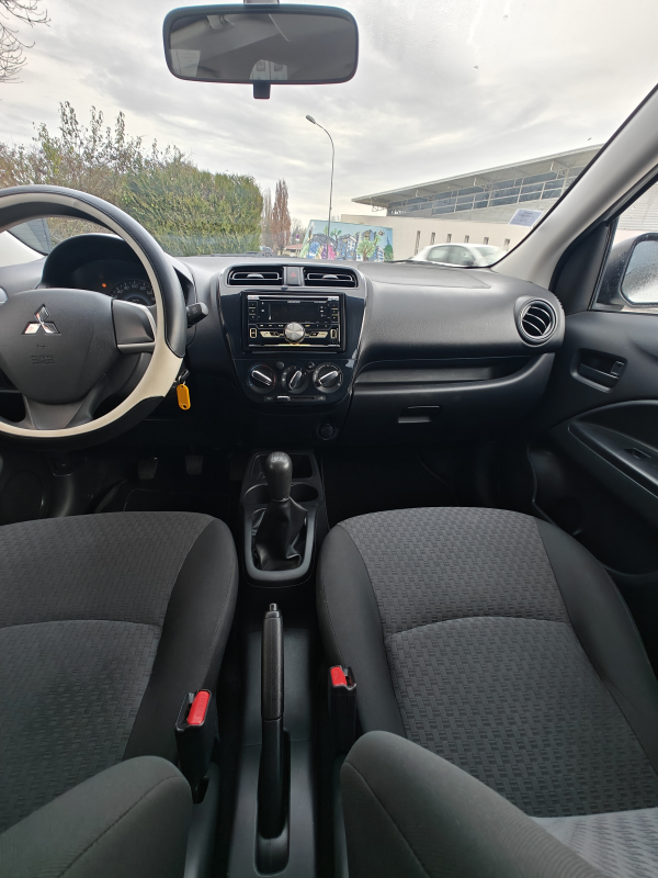 Mitsubishi Space Star — 18