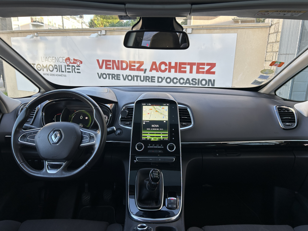 Renault Espace — 12