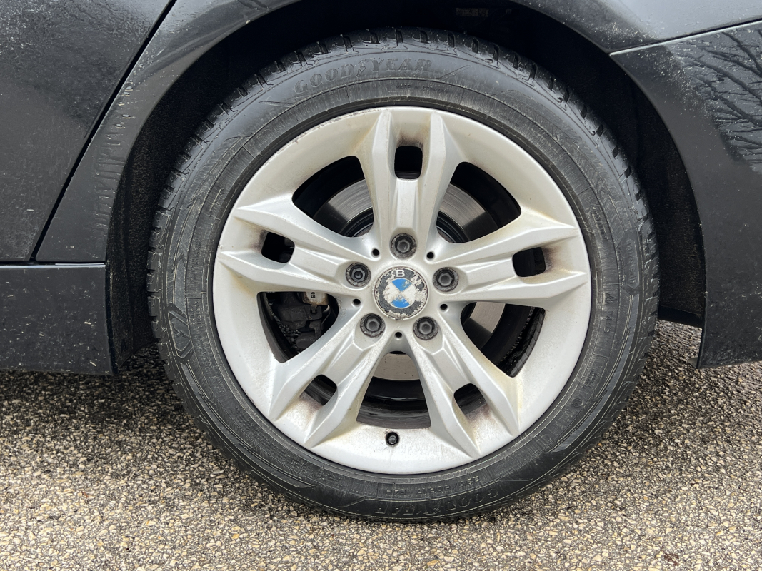 Bmw Série 3 — 29