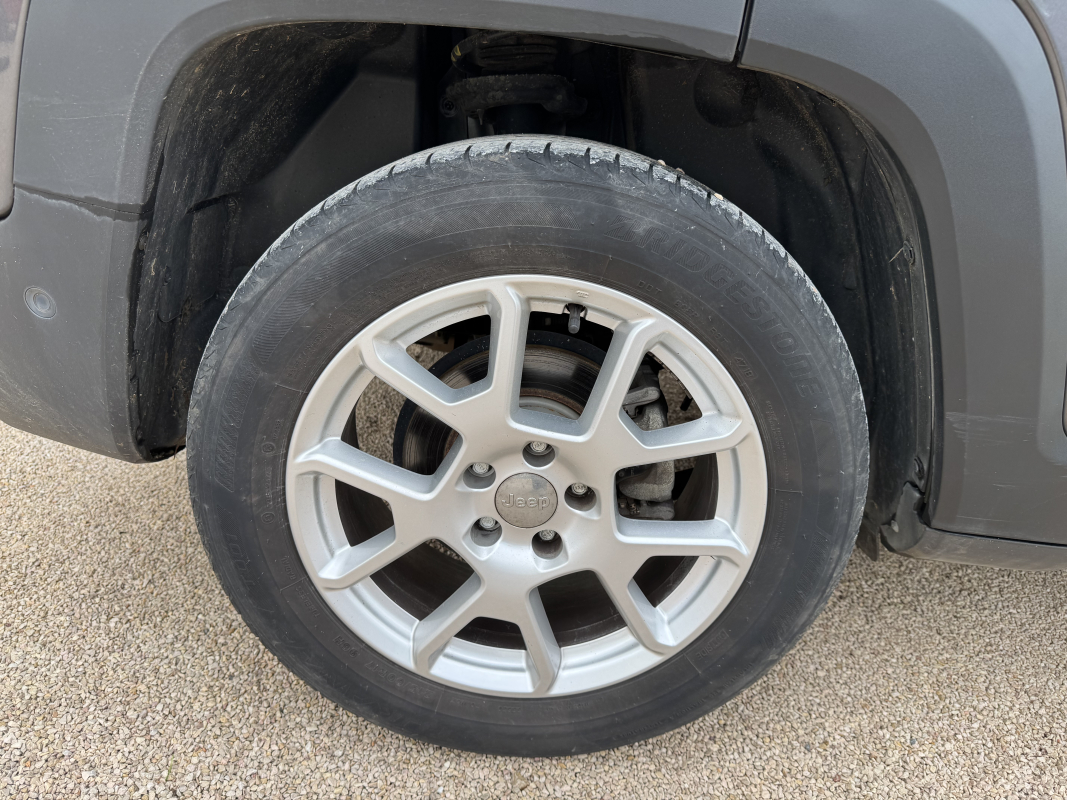 Jeep Renegade — 21