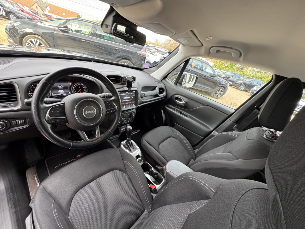 Jeep Renegade — 10