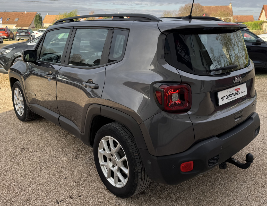 Jeep Renegade — 5