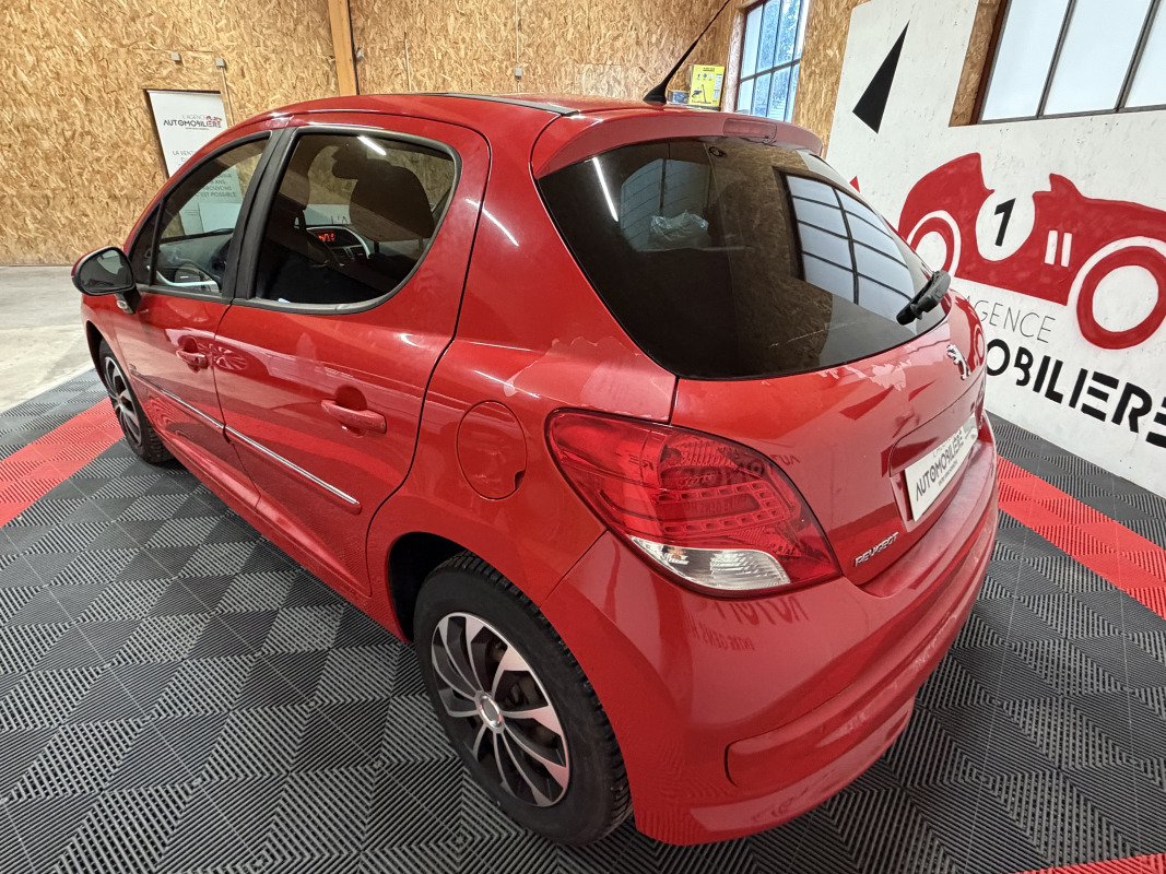 Peugeot 207 — 3