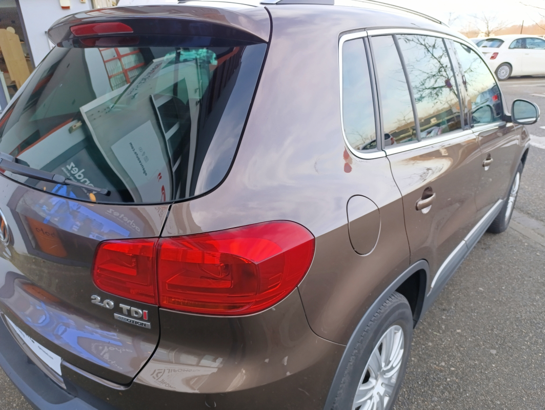 Volkswagen Tiguan — 32