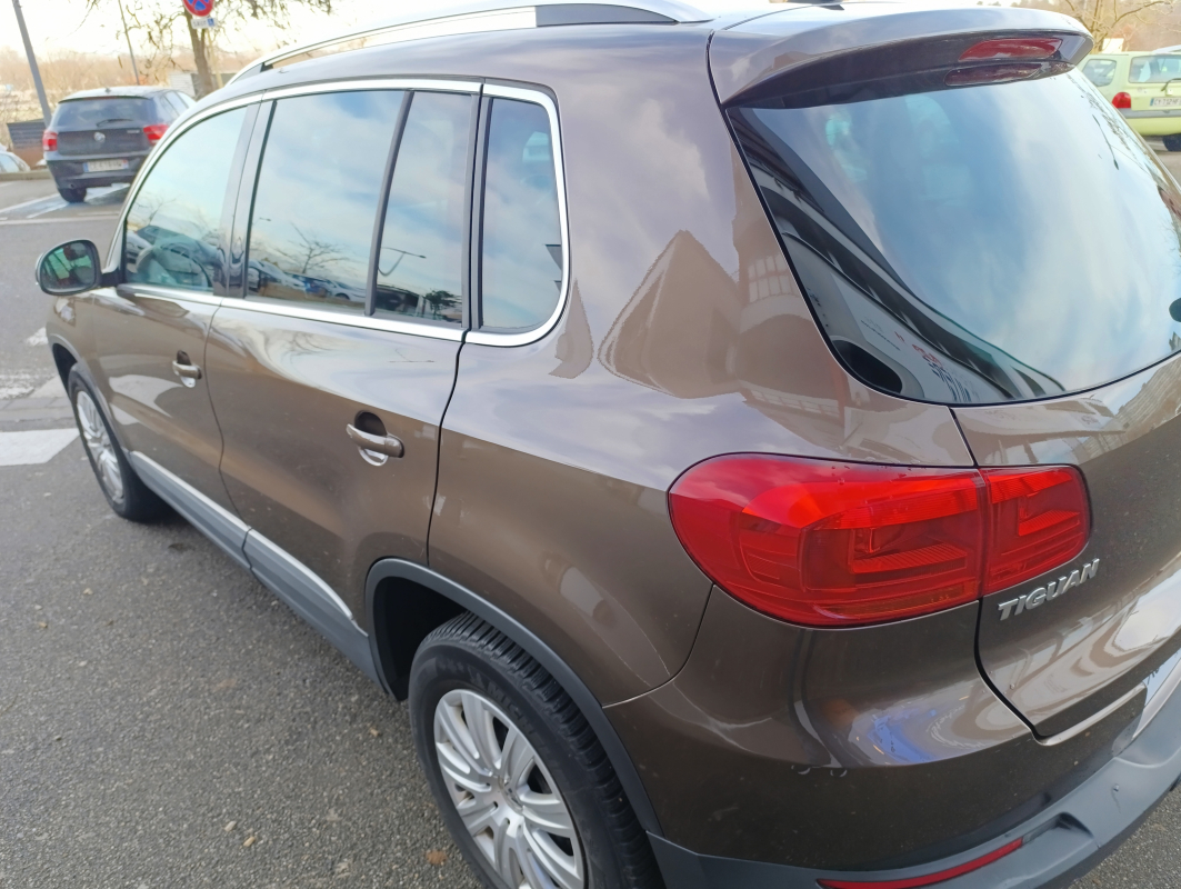 Volkswagen Tiguan — 33
