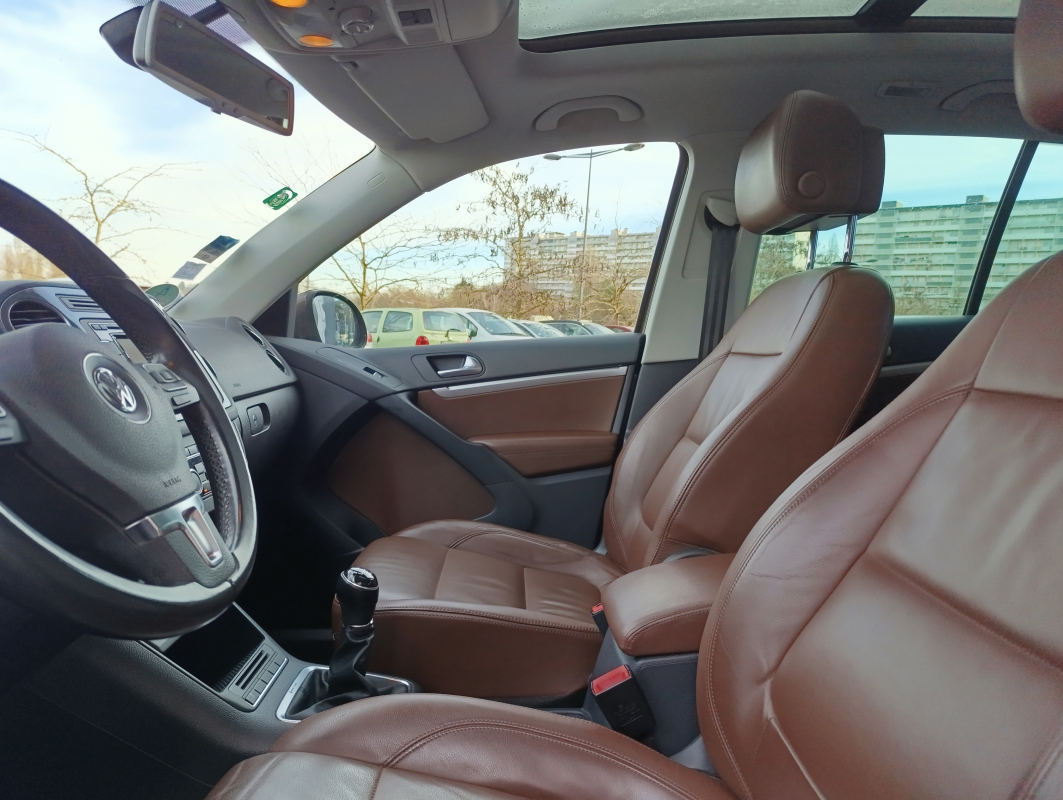 Volkswagen Tiguan — 28