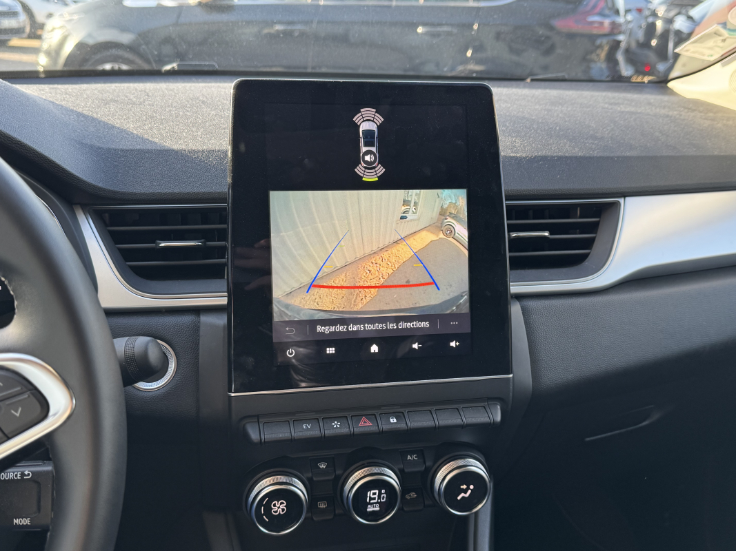 Renault Captur — 14