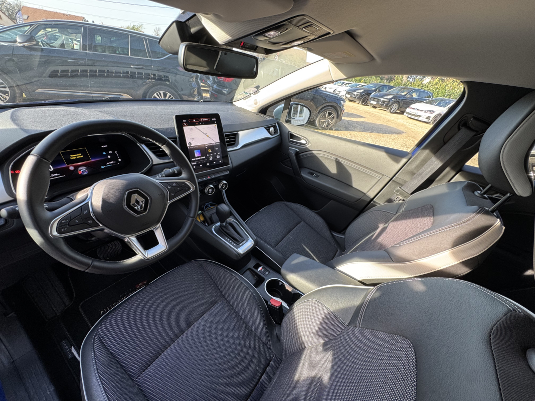 Renault Captur — 9