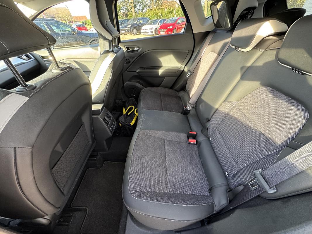 Renault Captur — 17